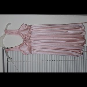 Girl’s child dress size 7